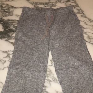 Cozy Gap sweatpants!